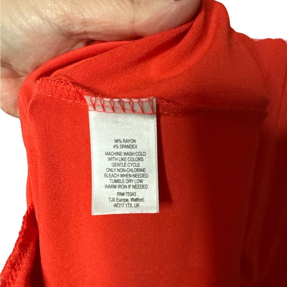 Like new, knee length dress, size L - Picture 6 of 6